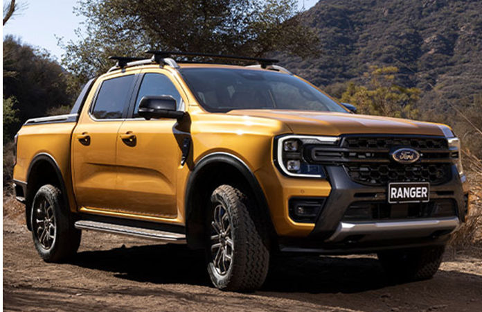 Wildtrak exterior stance
