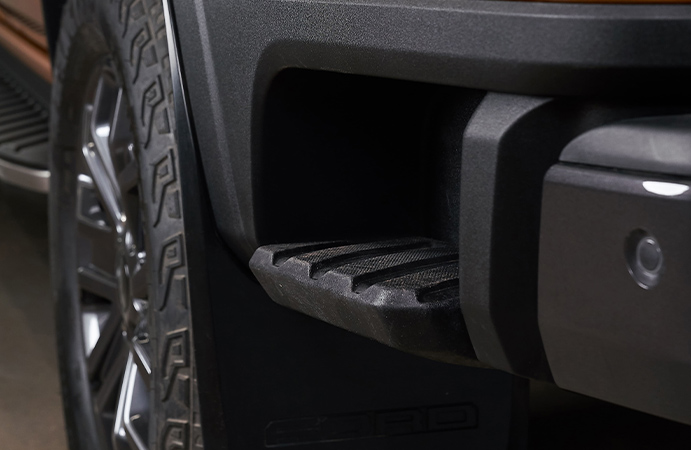 Wildtrak side step detail