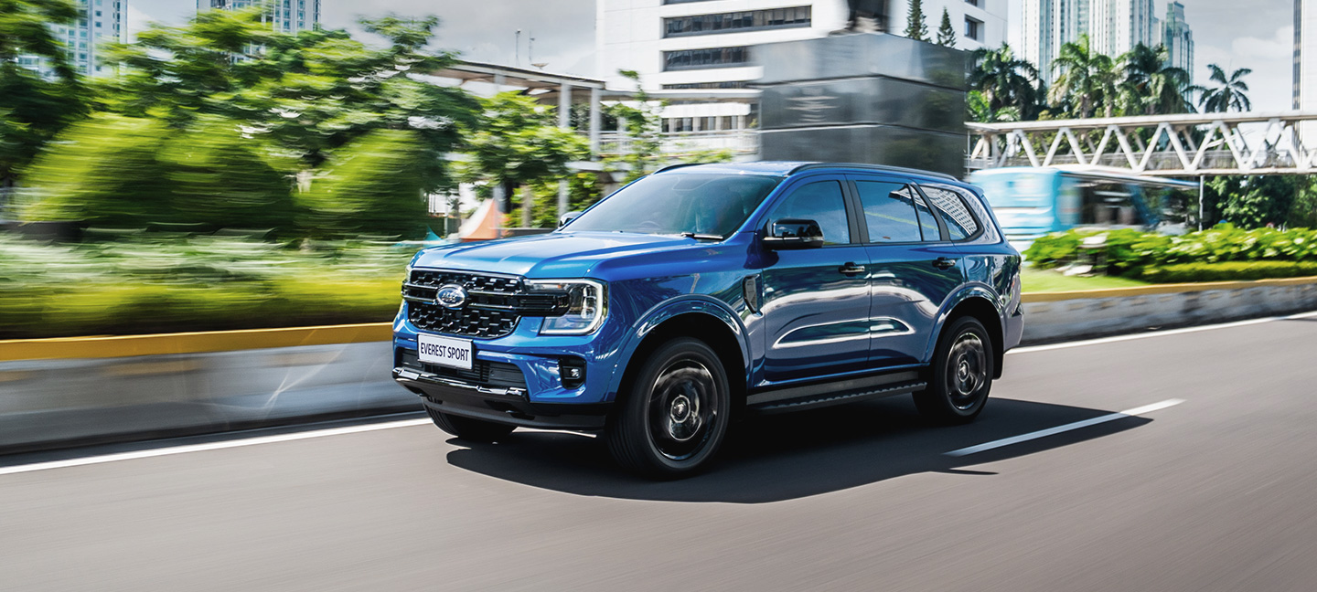 Everest Sport bold exterior