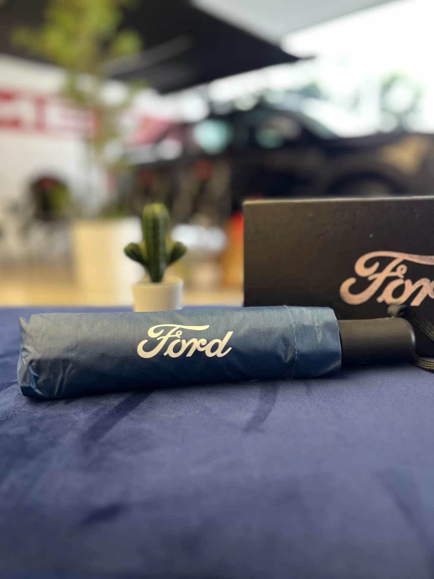 FORD UMBRELLA